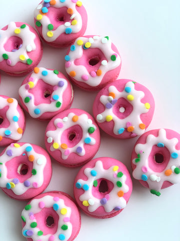 Doughnut Shaped Macarons