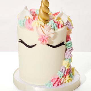 How to Make & Decorate a Unicorn Cake