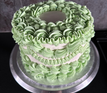 Why I Love Teaching the Lambeth Cake Class – by Chef Megan