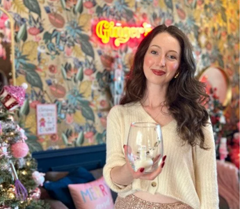 Toronto's new Christmas bar is a 'gingerbread fantasy world' with fizzy snow globe cocktails