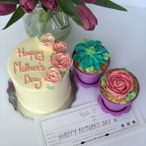For Moms who Love Baking & Cake