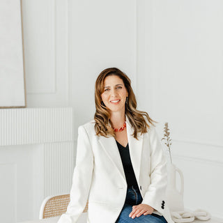 What inspired Lisa Sanguedolce to open Le Dolci Culinary School in Toronto?