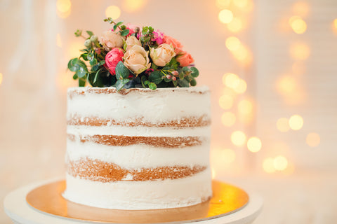 A Step-by-Step Guide to Making a Naked Cake