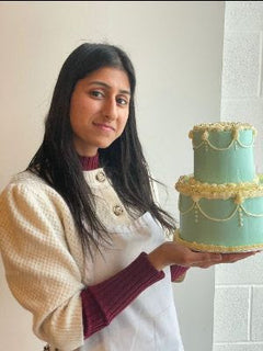 URGENT: Call Your Boss, Babysitter & Best Friend and Take a Week off to Bake, Decorate & Learn With Us!